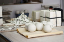 Atelier ceramics d Delphine Millet Poitiers production artisanale fait main made in France porcelaine